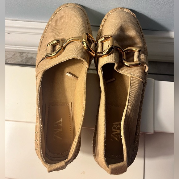 Zara Canvas Tan Colored Loafer w/ Embellishments!! - Picture 14 of 14